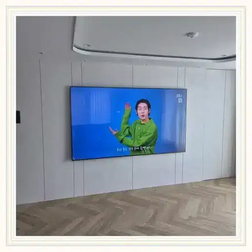 양천 벽걸이TV 설치 방법 참고용 TV 거실 사진 2